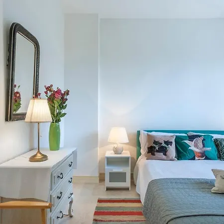 Lucente 6&2, Emma Silvi Paese