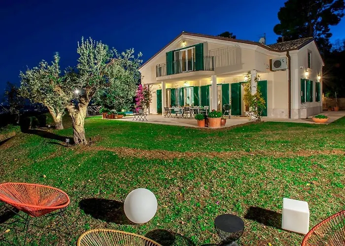 Lucente 6&2, Emma Silvi Paese